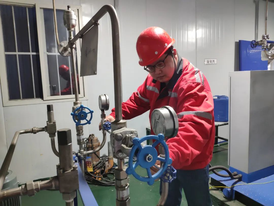 【宜化好青年】化機(jī)公司魯念:投身項目建設(shè) 彰顯青春風(fēng)采(圖3) 【宜化好青年】化機(jī)公司魯念:投身項目建設(shè) 彰顯青春風(fēng)采(圖3)