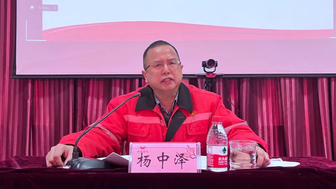 化機(jī)公司召開(kāi)一屆五次職工代表大會(huì)暨2022年終總結(jié)表彰會(huì)(圖11) 圖片