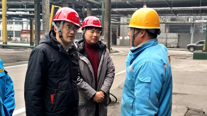 王大真等集團領導深入一線與干部職工共度新春佳節(jié)(圖3) 王大真等集團領導深入一線與干部職工共度新春佳節(jié)(圖3)