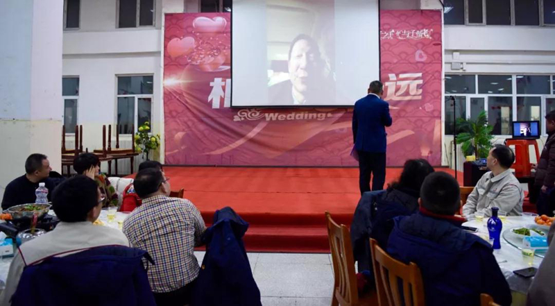 王大真等集團領導深入一線與干部職工共度新春佳節(jié)(圖8) 王大真等集團領導深入一線與干部職工共度新春佳節(jié)(圖8)