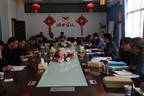 湖北省應(yīng)急管理廳到礦業(yè)公司開展專項(xiàng)執(zhí)法檢查(圖2) 湖北省應(yīng)急管理廳到礦業(yè)公司開展專項(xiàng)執(zhí)法檢查(圖2)