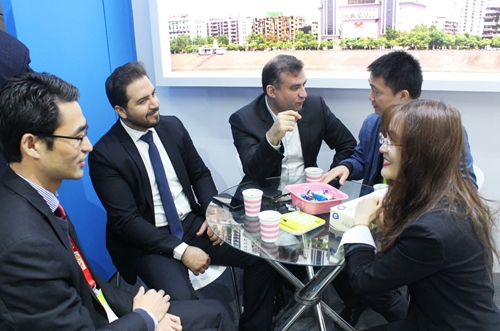 宜化集團(tuán)亮相中國(guó)國(guó)際涂料展(圖6) 宜化集團(tuán)亮相中國(guó)國(guó)際涂料展(圖6)