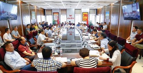 集團(tuán)召開行政辦公會 強(qiáng)調(diào)要大戰(zhàn)一百天超額完成全年目標(biāo)任務(wù)(圖1) 集團(tuán)召開行政辦公會 強(qiáng)調(diào)要大戰(zhàn)一百天超額完成全年目標(biāo)任務(wù)(圖1)