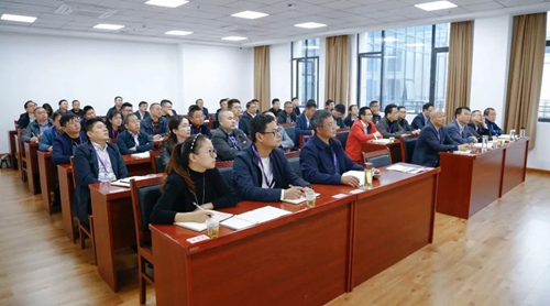 2019年度宜化集團(tuán)中層領(lǐng)導(dǎo)干部秋季培訓(xùn)班圓滿結(jié)束(圖1) 2019年度宜化集團(tuán)中層領(lǐng)導(dǎo)干部秋季培訓(xùn)班圓滿結(jié)束(圖1)