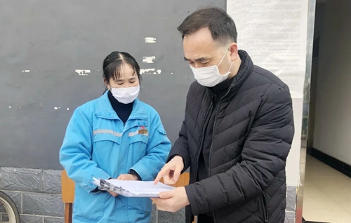 周金平先后到楚星公司、松滋肥業(yè)、實訓(xùn)基地和股份公司檢查疫情防控工作(圖1)