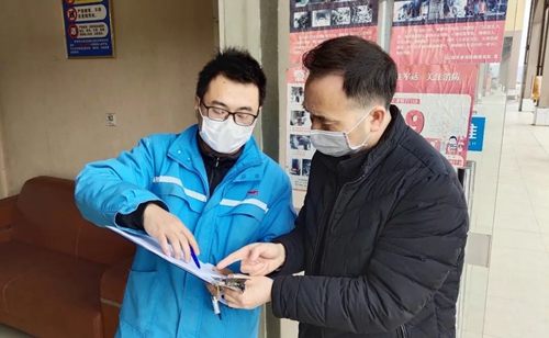 周金平先后到楚星公司、松滋肥業(yè)、實訓(xùn)基地和股份公司檢查疫情防控工作(圖2)