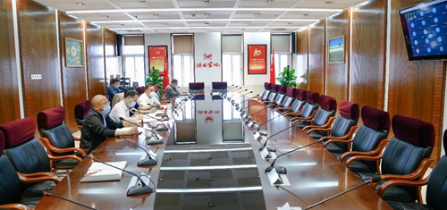 集團召開加強領導班子建設工作會議(圖1) 集團召開加強領導班子建設工作會議(圖1)