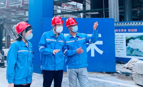 吳正新到TMP、TPO項(xiàng)目及松滋肥業(yè)新項(xiàng)目現(xiàn)場(chǎng)檢查指導(dǎo)工作(圖2)