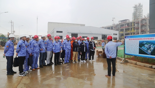 集團(tuán)組織優(yōu)秀班組長(zhǎng)開展“三個(gè)一”活動(dòng)(圖2) 集團(tuán)組織優(yōu)秀班組長(zhǎng)開展“三個(gè)一”活動(dòng)(圖2)