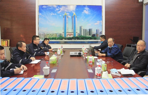 新疆天運(yùn)順利通過二級(jí)安全生產(chǎn)標(biāo)準(zhǔn)化驗(yàn)收(圖1) 新疆天運(yùn)順利通過二級(jí)安全生產(chǎn)標(biāo)準(zhǔn)化驗(yàn)收(圖1)