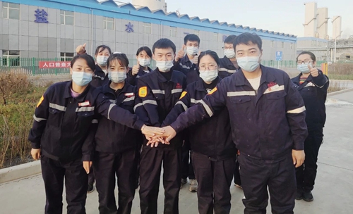 新疆宜化氯堿分廠氯乙烯三班、合成二班榮獲準(zhǔn)東開(kāi)發(fā)區(qū)安全標(biāo)準(zhǔn)化示范班組稱(chēng)號(hào)(圖2)