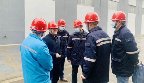 王大真到松滋肥業(yè)、楚星公司現(xiàn)場(chǎng)檢查指導(dǎo)工作(圖2)