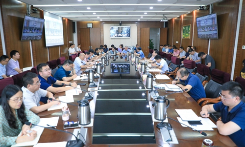 集團(tuán)召開二季度安委會(huì)環(huán)委會(huì)(擴(kuò)大)會(huì)議(圖1) 集團(tuán)召開二季度安委會(huì)環(huán)委會(huì)(擴(kuò)大)會(huì)議(圖1)