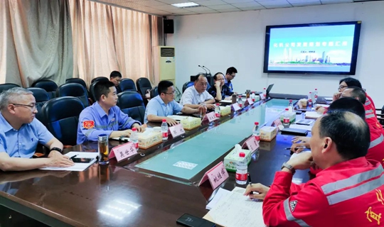 王大真一行到股份公司、化機公司現(xiàn)場辦公(圖2)