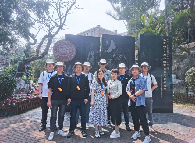 集團(tuán)工會(huì)組織今年首批優(yōu)秀職工開(kāi)展療休養(yǎng)活動(dòng)(圖2) 集團(tuán)工會(huì)組織今年首批優(yōu)秀職工開(kāi)展療休養(yǎng)活動(dòng)(圖2)