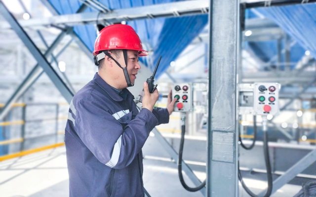 青海宜化2#燃氣三筒窯一次性點火開車成功！(圖1)