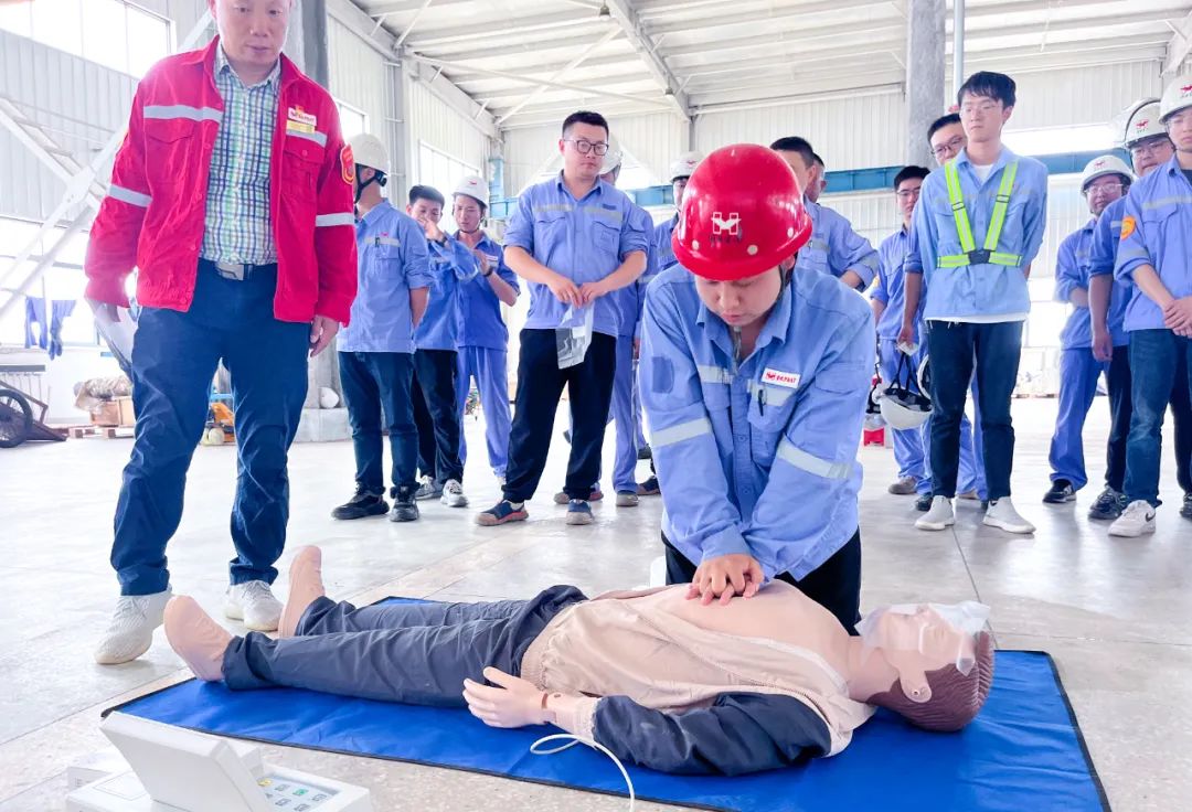 【安全生產(chǎn)月】降解新材料公司開展消防應急技能比武(圖6) 圖片