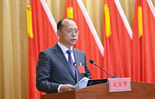 宜化集團(tuán)2023年度總結(jié)表彰、改革創(chuàng)新暨七屆三次職工代表大會(huì)開幕(圖4)