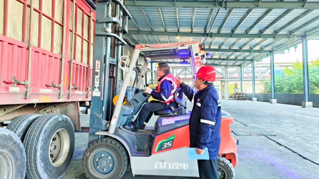 楚星公司：砥礪奮進(jìn)正當(dāng)時(shí)，奮楫篤行開(kāi)門(mén)紅(圖2)