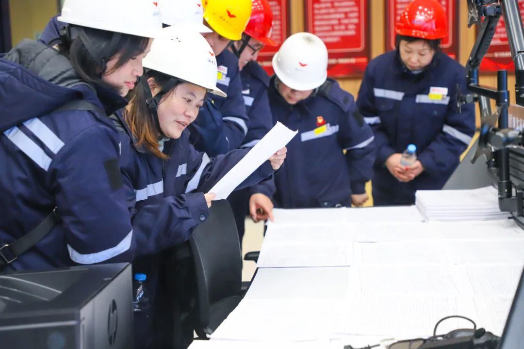 凝聚奮進(jìn)力量，股份公司干部職工參觀田家河新項(xiàng)目(圖3)