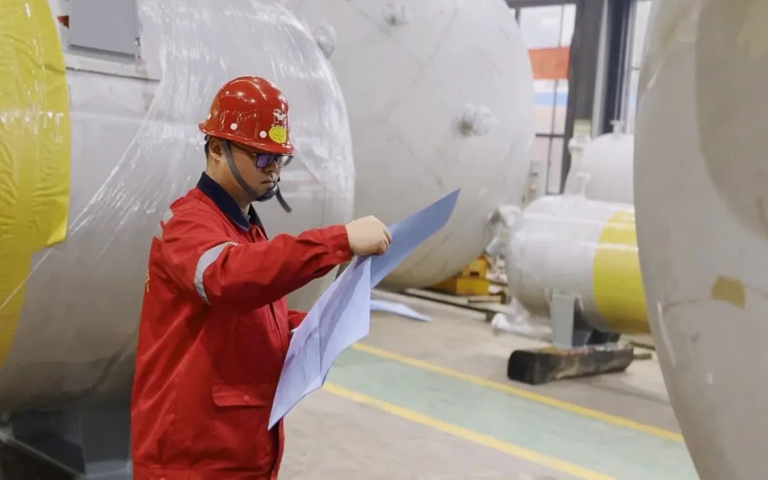 【管理標(biāo)兵】化機(jī)公司黃亞華：扎根一線勤鉆研，履職盡責(zé)勇?lián)?dāng)(圖4)