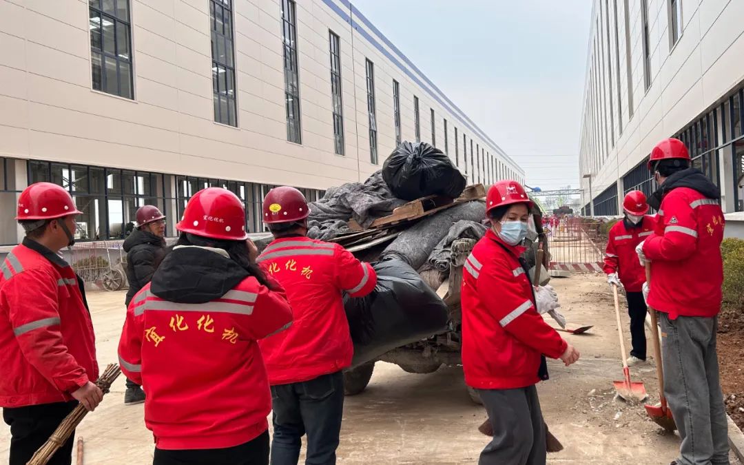 化機公司開展學(xué)雷鋒志愿服務(wù)活動(圖3) 圖片