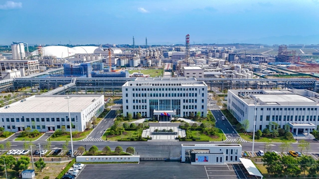 打造綠色智能標(biāo)桿！湖北宜化磷化工項目竣工投產(chǎn)