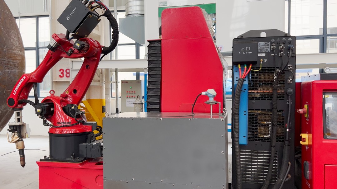 自動(dòng)開(kāi)孔機(jī)器人