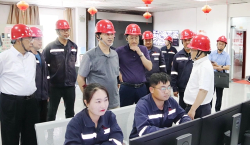 宜昌市政協(xié)主席宋文豹一行到青海宜化、青海黎明走訪調研