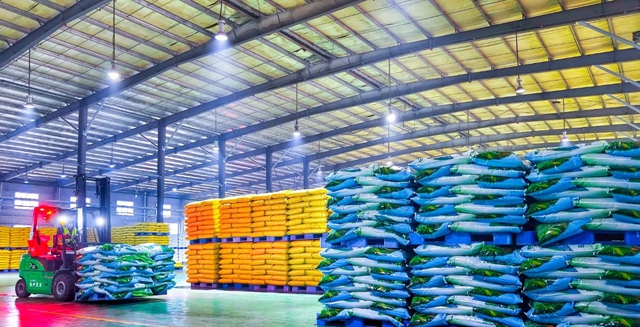 服務(wù)市場需求！股份公司腐植酸二銨成功投產(chǎn)