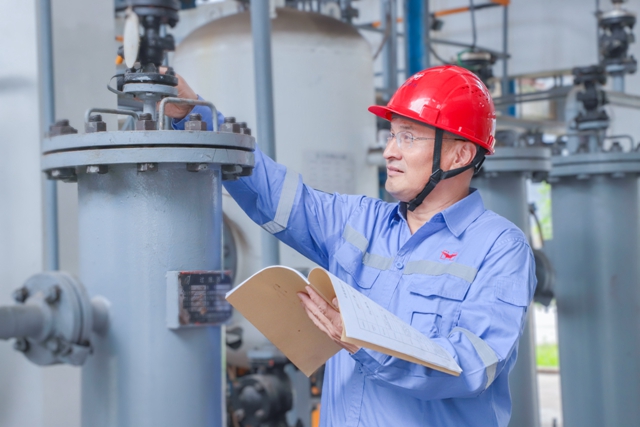 點(diǎn)贊！舒晨獲評(píng)敬業(yè)奉獻(xiàn)“宜昌好人”